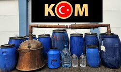 Çorum'da kaçak ve sahte alkol operasyon! Yüzlerce litre içki ele geçirildi