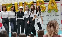 AHL Park AVM'de Zumba gösterisi büyük ilgi gördü!