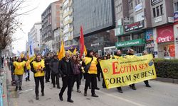 Çorum'da memurlar iş bıraktı! 'Maaşlarımız mum gibi eriyor!'