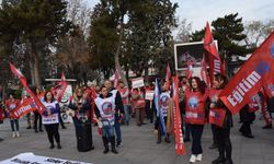 Çorum'da memurlar sokağa döküldü: Maaş zamlarına büyük tepki!