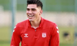 Galatasaray’da Bekir Böke sürprizi! Genç forvet yeni sezonda Sarı-Kırmızılı formayı giyecek mi?
