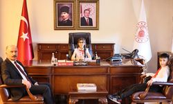 Çorum’da Vali koltuğuna İkra Pelin Yeler oturdu