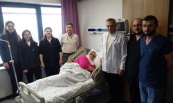 Karayemiş çekirdeği akciğerini çürüttü! Ameliyatla kurtulan 66 yaşındaki kadın sağlığına kavuştu