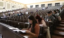 Bölüm şartı olmadan 50 bin TL karşılıksız burs: Bu üniversiteleri tercih eden kazanıyor