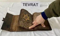 Kırşehir’de 700 yıllık el yazması Tevrat ele geçirildi