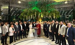 Mert Kadir Küçükbenli ve Özge Bardakçı  dünya evine girdi