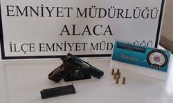 Huzur uygulamasında silah ele geçirildi: Alaca’da gözaltı kararı