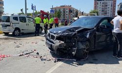 Çorum'da zincirleme kaza: 5 araç birbirine girdi, yaralılar var!