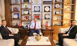 Laçin ve Oğuzlar Kaymakam Vekillerinden Vali Çalgan’a veda ziyareti