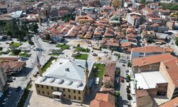 Tarihe nefes, şehre yeni yüz! Ulu Cami yanı meydan oluyor