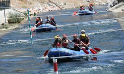 Çorum'un yanı başında! Türkiye'nin ilk yapay rafting parkuru dolup taşıyor