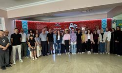 Osmancık’ta örnek davranış: 17 başarılı öğrenciye altınla teşekkür