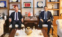 Düzce Valisi Selçuk Aslan’dan Çorum Valisi Ali Çalgan’a nezaket ziyareti