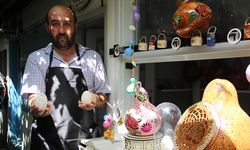 Çorum'da tek: Tavuk, kaz ve deve kuşu yumurtalarına sanatsal dokunuş