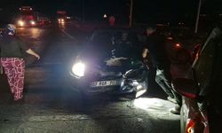 Kırmızı ışık ihlali kazaya yol açtı: O anlar kamerada