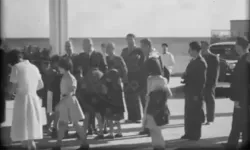 Bakan Ersoy, 30 Ağustos’ta Atatürk’ün hiç görülmemiş görüntülerini paylaştı