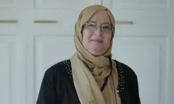 Diyanet hutbesi sonrası başörtüsünü çıkaran kadın: “Dayatmaya hayır”