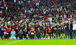 Tribünler kapalı gişe doldu: Çorum FK’ya taraftarından büyük destek