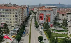 Çorum’da trafiğe nefes aldıracak süreli park uygulaması başladı