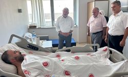 Başkan Aşgın kaza geçiren nikah memurunu hastanede ziyaret etti