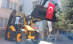 Ortaköy Belediyesi’nden 5 Milyon TL’lik Yatırım: Araç filosuna yeni iş makinesi katıldı