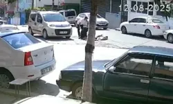 Pes dedirtti! Yürüyen kadının üzerine 6. kattan halı düştü
