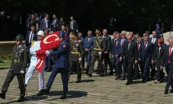 Zafer Bayramı’nın 103. yılında devlet erkanı Anıtkabir’de buluştu