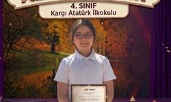 Kargılı öğrenci Almila Demir’den gururlandıran başarı