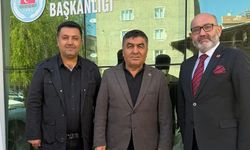 Bayat'ta iş insanı Harun Uysal’a teşekkür plaketi
