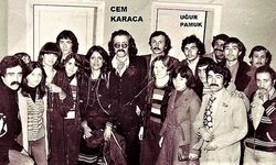 1974 yılında Levent Kırca ve Cem Karaca Çorum’da aynı karede