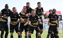 Çorum FK şov yaptı! Sakaryaspor deplasmanında 4-0’lık farklı galibiyet