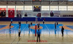 Osmancık’ta Gençler B Kız Voleybol Turnuvası başladı