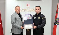 Emekli personele plaket ve onur belgesi verildi