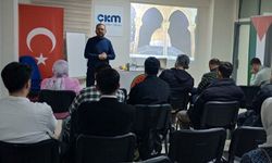 “Bir şey söyler Filistin” paneller dizisinin ikinci oturumu yapıldı