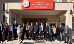 CHP sevgi evlerindeki çocukların 23 Nisan Bayramı’nı kutladı