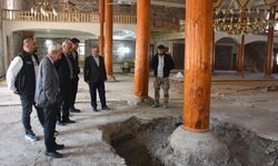 Ulu Camii’nde restorasyon çalışmaları yerinde incelendi