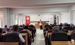 Koruyucu ailelere danışmanlık bilgilendirmesi yapıldı