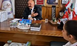 Ortaköy Belediye Başkanı Taner İsbir öğrencilerle buluştu
