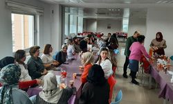 Sağlık-Sen’den Ebeler Haftası mesajı