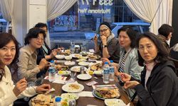 Güney Koreli turistler Çorum tandırına hayran kaldı