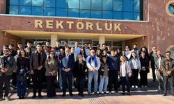 Atatürkçü Düşünce Topluluğu, ortaokul öğrencilerini kampüste ağırladı