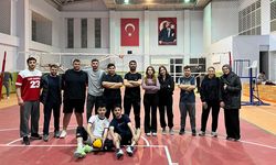 Yeşilay’dan gençlere yönelik voleybol etkinliği