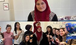 Üniversiteli genç kız Kur’an-ı Kerim’i hatmetti