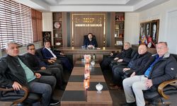 Osmancık’taki sivil toplum temsilcilerinden MHP’ye ziyaret