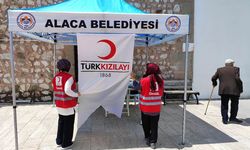 Türk Kızılayı Alaca’da kurban bağış standı açtı