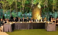 Vali Çalgan, Tıp Öğrenci Kongresi gala programına katıldı