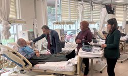 Kaymakam Furkan Duman’dan diyaliz hastalarına moral ziyareti
