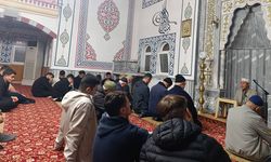 Osmancık’ta KYK’lı gençler sabah namazında buluştu