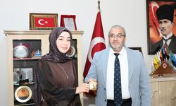 Türkiye birincisi Yağmur Elif Saraç’tan Cemil Çağlar’a ziyaret