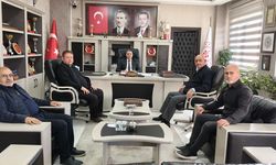 Dünya şampiyonu güreşçiden Çorum Güreş’e ziyaret